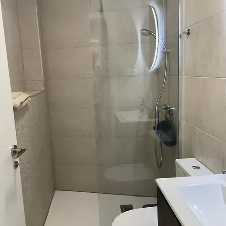 Moderno En El Casco Historico